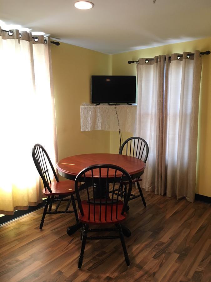 Beach Fantasy Apartment Suites オールドオーチャードビーチ エクステリア 写真